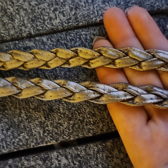 Y&S Original Gold Metallic Evening Bag with Sunglass & Coin Purse! - Picture 7 of 16